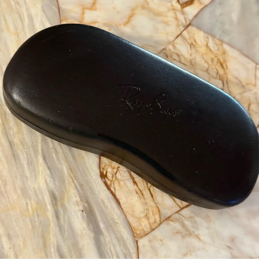 Ray-Ban Glossy Leather Black Eyewear Sunglasses Case: Men's or Women's